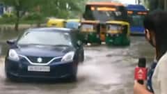 Delhi Weather: आज दिनभर बारिश की संभावना, कई इलाकों में भरा पानी
