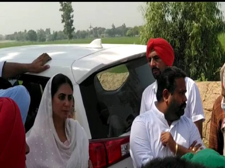 Punjab: Farmers protested against Amrita, wife of MLA Raja Warring MLA said  respect the woman ANN पंजाबः MLA राजा वडिंग की पत्नी अमृता का किसानों ने किया विरोध, विधायक बोले- औरत का सम्मान करें, मुझसे पूछें सवाल