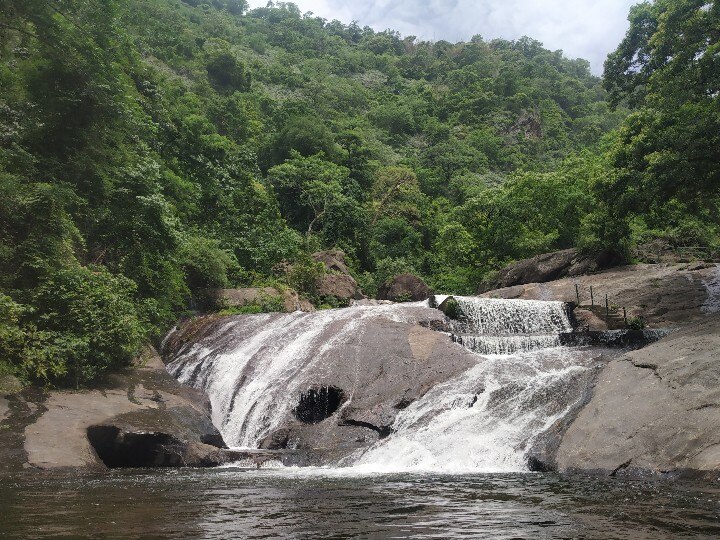 ’மச்சி ஒரு டிரிப் போலாமா?’ (11) – ஆர்ப்பரித்துக் கொட்டும் கோவை குற்றாலம் நீர்வீழ்ச்சி பயண அனுபவம்..!