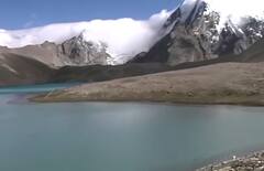 Why people are not allowed to take bath in Sikkim's Gurudongmar Lake?