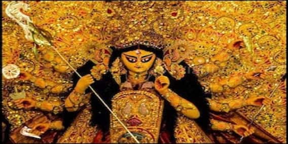 দেবী দুর্গার কোন অস্ত্রের কী মাহাত্ম্য