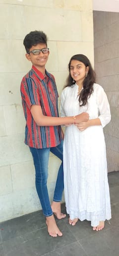 Raksha Bandhan Pics: అన్నయ్యకు రాఖీ కట్టిన ఎమ్మెల్యే రోజా.. ఆమె పిల్లలు కూడా రాఖీ వేడుకలో..