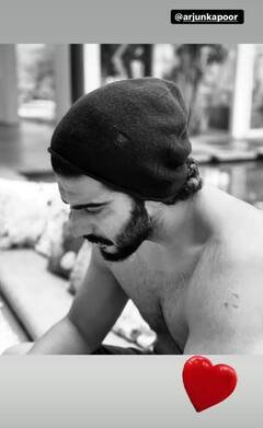 शर्टलेस अंदाज में Arjun Kapoor तो स्पोर्ट्स ब्रा में Malaika Arora, कुछ इस अंदाज में शाम बिताते कपल की तस्वीरें वायरल