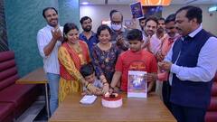 Chiranjeevi Birthday: బహ్రెయిన్‌లో వేడుకగా చిరంజీవి జన్మదినం.. మొక్కలు నాటి స్ఫూర్తిని చాటిన మెగా అభిమానులు