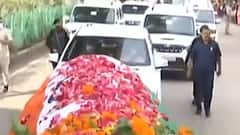 Kalyan Singh Passes Away: एयरएंबुलेंस से Aligarh जाएगा पार्थिव शरीर, Lucknow Airport को निकला काफिला