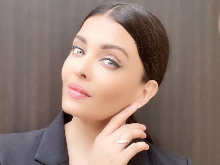 Love At First Sight को Aishwarya क्यों मानती है फर्जी? Bachchan बहू ने किया खुलासा Why Aishwarya said that love at first sight is kind of frivolous thing Love At First Sight को Aishwarya क्यों मानती है फर्जी? Bachchan बहू ने किया खुलासा