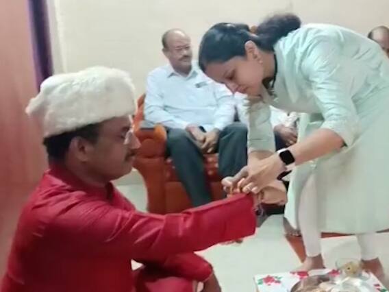 Raksha bandhan 2021 : आरोग्यमंत्री Rajesh Tope यांचं रक्षाबंधन ABP Majha
