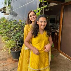 Dia Mirza’s Raksha Bandhan PICS With Her ‘Peela Parivaar’ Are Setting Major Family Goals