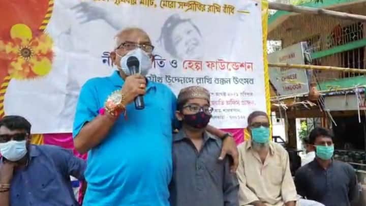 আফগানিস্তানে তালিবানদের অত্যাচার শুরুর পর থেকেই  দুশ্চিন্তায় তাঁরা। এখনও বোন ও ভাগ্নে রয়েছে তাঁদের মাতৃভূমিতে।