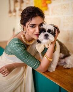 Keerthy Suresh Photos: కీర్తి సురేష్ ఓనమ్ సెలబ్రేషన్.. ట్రెడీషనల్‌ లుక్‌లో ‘మహానటి’ ఫొటోస్