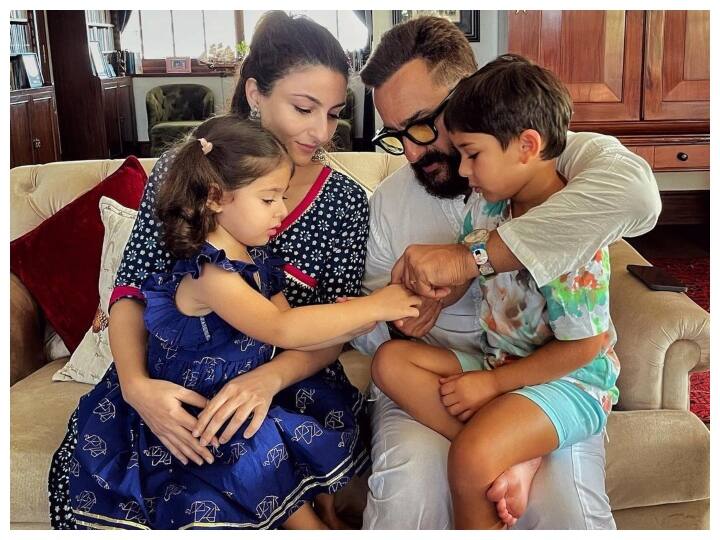 Soha Ali Khan Drops An Endearing Picture Of Saif Ali Khan And Taimur Celebrating Raksha Bandhan With Her And Inaaya Saif Ali Khan और Soha Ali Khan ने Taimur और Inaaya के साथ Raksha Bandhan मनाते हुए शेयर की तस्वीर