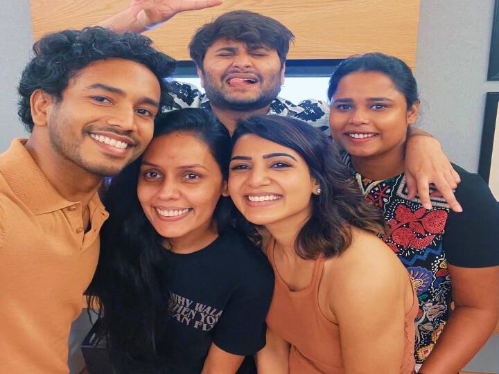 விக்னேஷ் சிவனின் காத்துவாக்குல இரண்டு காதல் திரைப்படத்தில் தற்பொழுது சமந்தா நடித்து வருகிறார் , இந்த படப்பிடிப்பில் இந்த விருத்திற்கான கொண்டாட்டம் தொடங்கியது