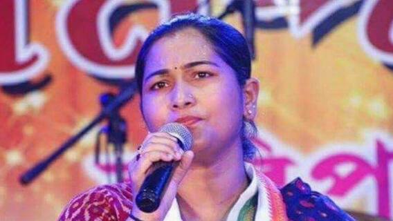 Bengal Politics: 'বিডিওর মদতে বিজেপির বাড়বাড়ন্ত', অভিযোগ তৃণমূল সাংসদ অপরূপা পোদ্দারের । Bangla News