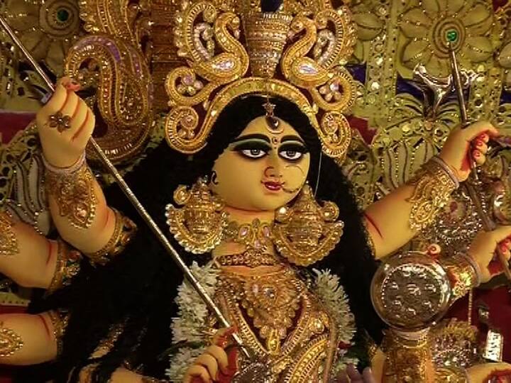 নির্দেশিকায় আরও বলা হয়েছে, বিসর্জনের শোভাযাত্রায় যথাসম্ভব কম লোক নিয়ে যেতে হবে।