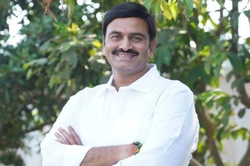 YSR Congress rebel MP says it is not possible to move capital Amravati Raghurama Vs YSRCP : అమరావతే రాజధానిగా ఉంటుంది.. కొత్త లాజిక్ చెప్పిన రఘురామ..!