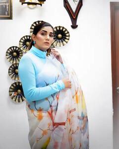 Sapna Chaudhary Saree: ਸਪਨਾ ਚੌਧਰੀ ਦਾ ਤਾਜ਼ਾ ਫੋਟੋਸ਼ੂਟ ਵਾਇਰਲ, ਵੇਖੋ ਤਸਵੀਰਾਂ