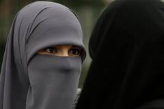 Karnataka Hijab Row: 'स्कूल को धर्म से दूर रखना चाहिए, बच्चों को न तो हिजाब पहनना चाहिए न ही भगवा शॉल', बोले कर्नाटक के गृह मंत्री