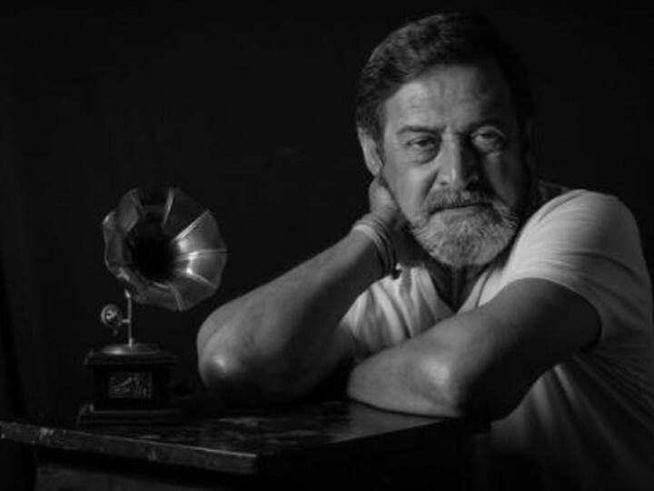 Mahesh Manjrekar Diagnosed With Bladder Cancer; Undergoes Surgery Mahesh Manjrekar Diagnosed With Bladder Cancer; Undergoes Surgery