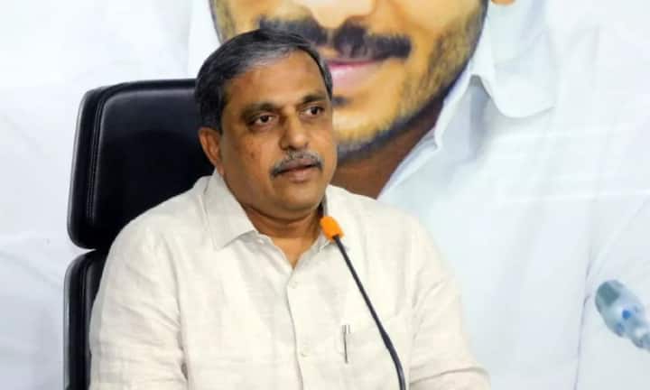 Andhra Pradesh Sajjala rama krishna reddy says OTS scheme is voluntarily not mandatory Sajjala On OTS: ఉద్యోగులు రాజకీయ ప్రకటనలు చేయడం సరికాదు... ఓటీఎస్ పూర్తిగా స్వచ్ఛందం... సజ్జల కామెంట్స్