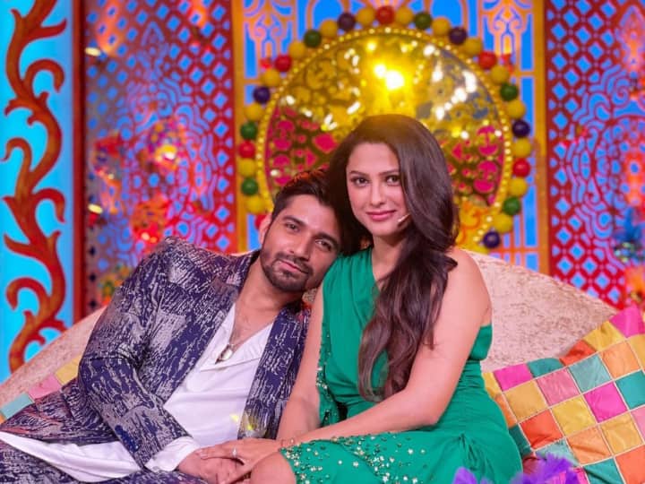 'Shot Together After 7 Years': Rucha Hasabnis Reunites With 'Saath Nibhaana Saathiya' Co-Star Vishal Singh 'Saath Nibhaana Saathiya' Co-Stars Rucha Hasabnis & Vishal Singh Renunite For New Project After 7 Years 'Shot Together After 7 Years': Rucha Hasabnis Reunites With 'Saath Nibhaana Saathiya' Co-Star Vishal Singh