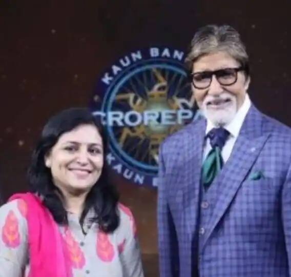 केबीसीच्या 10 व्या सीझन बिनीता जैन यांनी जिंकल्या . सिझन जिंकल्यानंतर त्यांनी गुवाहटी येथेली एका शाळेत शिक्षकाची नोकरी स्विकारली आणि आपल्या कुटुंबाची मदत केली.