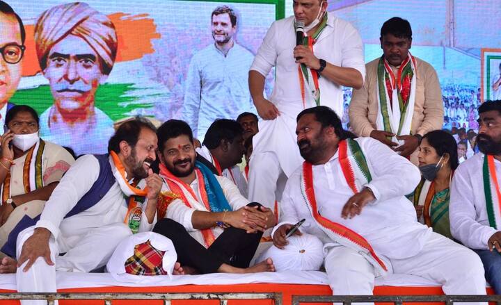 ఏడున్నర ఏళ్లుగా కేసీఆర్ చేపట్టిన పనుల వల్ల పరిస్థితులు ఎలా ఉన్నాయో ఆలోచించడానికే రెండు రోజుల దీక్ష చేపట్టినట్లు రేవంత్ అన్నారు.