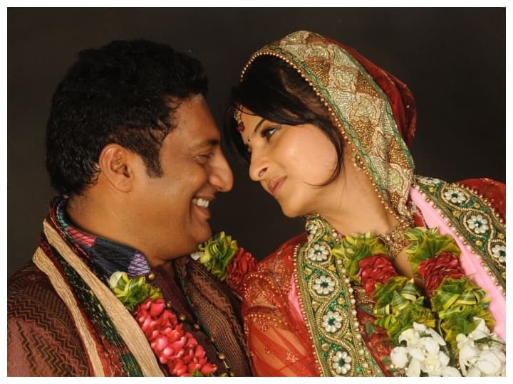 Prakash Raj gets married again to wife Pony Verma Shares photos Prakash Raj ने फिर की पत्नी Pony Verma से शादी, वायरल हो रही हैं दोनों की तस्वीरें