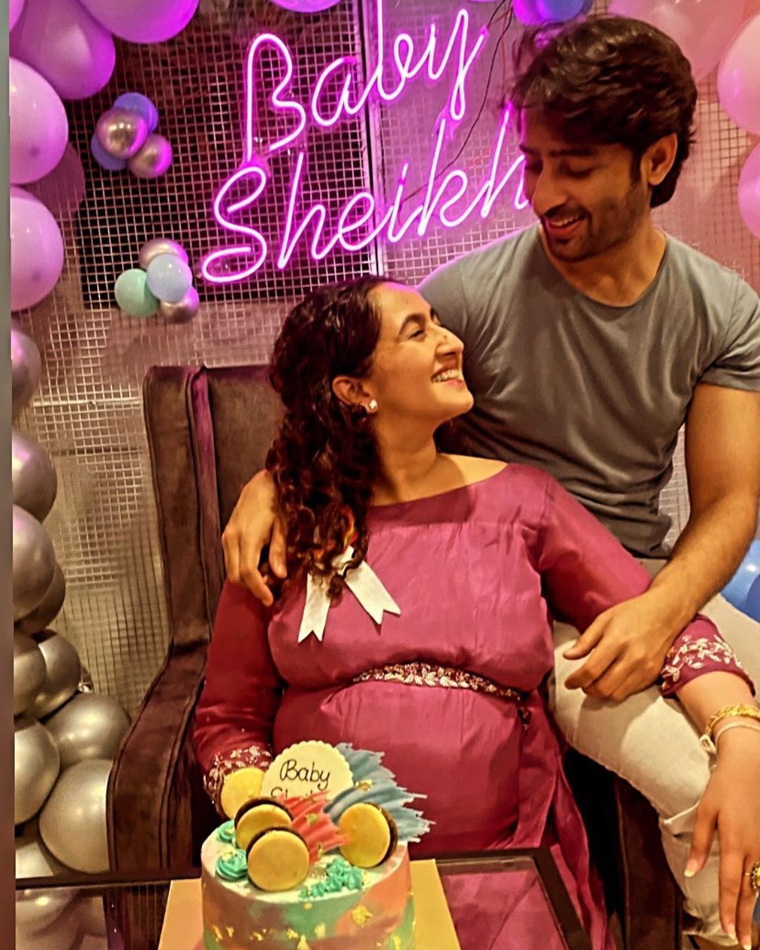 Tv Actor Shaheer Sheikh Hosts Baby Shower For Wife Ruchikaa Kapoor | टीवी  एक्टर Shaheer Sheikh ने अपनी पत्नी Ruchikaa Kapoor के लिए Host किया Baby  Shower, देखिए खूबसूरत तस्वीरें