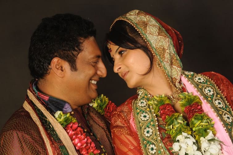 PICS: Prakash Raj Marries His Wife Pony Verma Again On Their 11th Wedding Anniversary