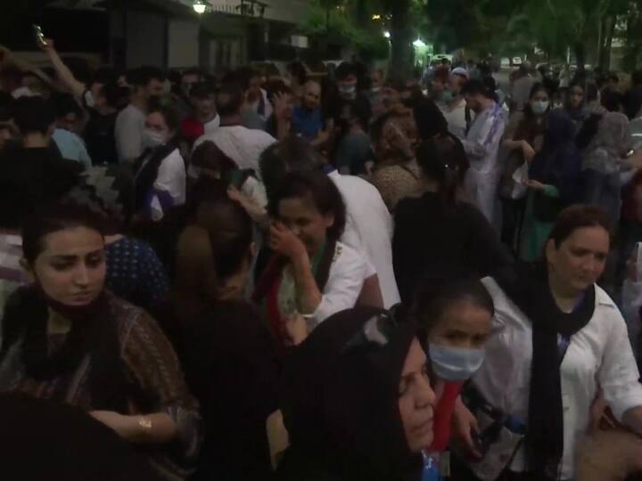 demonstration-of-afghan-refugees-continues-outside-unhcr-office-at-delhi Afghanistan Crisis: ਦਿੱਲੀ 'ਚ ਅਫਗਾਨ ਸ਼ਰਨਾਰਥੀਆਂ ਨੇ ਕੀਤਾ ਪ੍ਰਦਰਸ਼ਨ, ਰੱਖੀ ਇਹ ਮੰਗ 