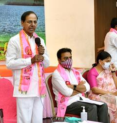CM KCR: రానున్న 20 ఏళ్లు టీఆర్ఎస్ పార్టీదే అధికారం.. త్వరలో కొత్త జిల్లా అధ్యక్షులను నియమిస్తాం