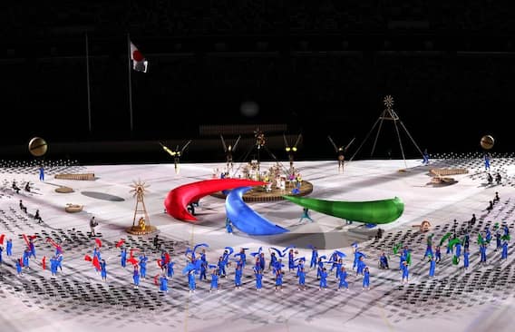Paralympics Opening Ceremony Pics: టోక్యో పారాలింపిక్స్ ప్రారంభం... అట్టహాసంగా ఆరంభోత్సవ వేడుకలు