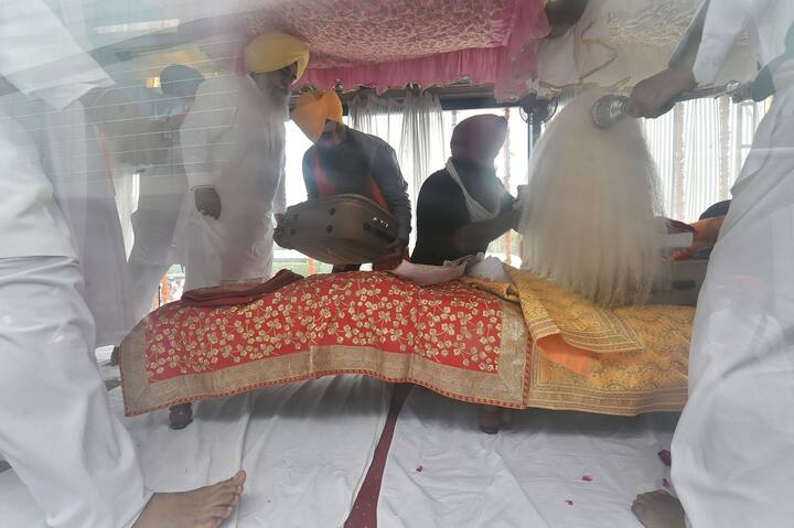 Evacuees flown in from Kabul on an Indian Air Force aircraft chanted 