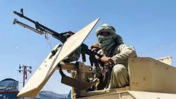 Afghanistan: কাবুল বিমানবন্দরে ভিড় ঠেকাতে শূন্যে এলোপাথাড়ি তালিবান ও বিদেশি সেনার । Bangla News