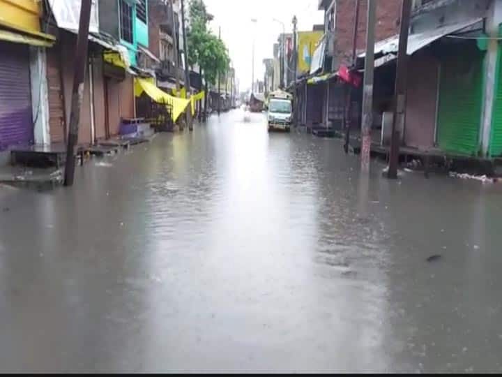 Heavy Rain in Shravasti: Continue rain in Shravasti since last ten hours ann Heavy Rain in Shravasti: श्रावस्ती में 10 घंटों से हो रही लगातार बारिश ने जनजीवन अस्त-व्यस्त किया, सड़कें-गलियां डूबी
