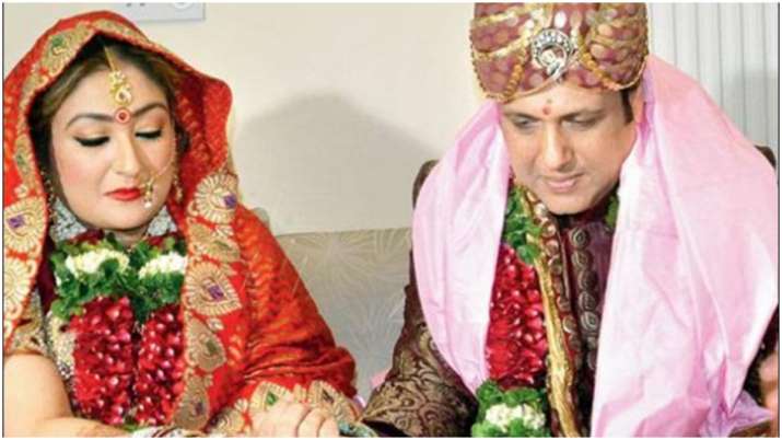 प्रकाश राज ही गोविंदा और अनु कपूर भी अपनी पत्नी से दो बार विश्राम करते हैं