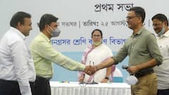 East Bengal to play ISL: কাটল জট, ISL খেলছে ইস্টবেঙ্গল, 'মুখ্য়মন্ত্রীর যাদুতেই সম্ভব' বলছেন শীর্ষকর্তা | Bangla News