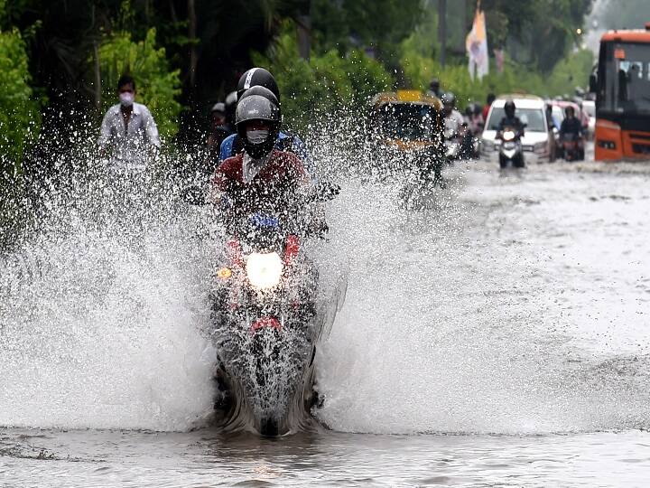 India Monsoon Update: देशभर के अलग-अलग हिस्सों में मानसूनी बारिश का दौर जारी, पढ़िए मौसम अपडेट