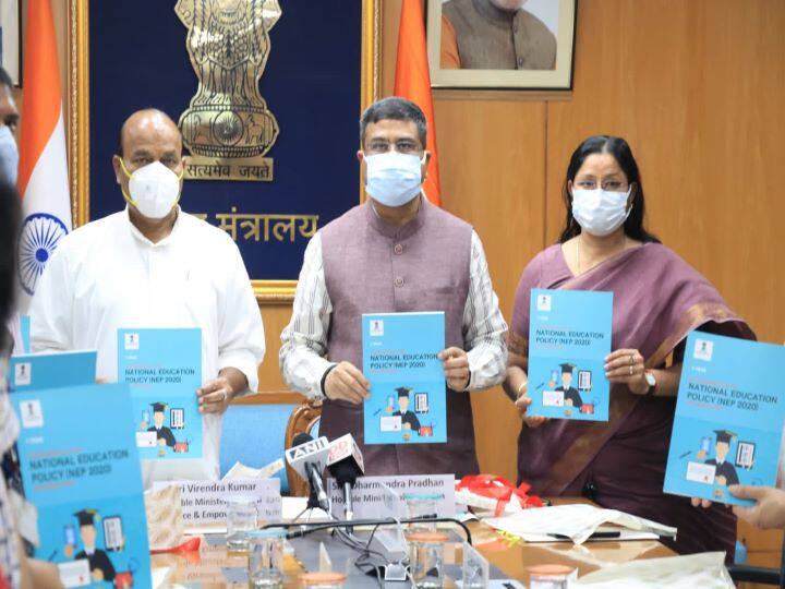 Union Education Minister launches 'Virtual School' of NIOS, students will be able to take classes anytime and anywhere NIOS Virtual School: केंद्रीय शिक्षा मंत्री ने लॉन्च किया NIOS का  'वर्चुअल स्कूल', कभी भी और कहीं से भी क्लास ले सकेंगे छात्र