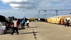 BE Positive किसान रेलला एक वर्ष पूर्ण! फळ उत्पादक शेतकऱ्यांना मोठा फायदा, रेल्वेला 21 कोटींचं उत्पन्न