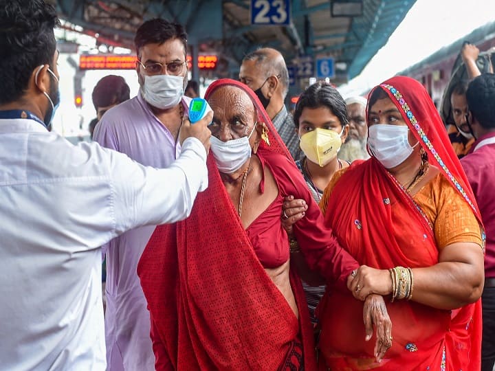 India Coronavirus Update 25 August 2021 Today New Cases Deaths Recovery  Second Wave | India Corona Updates: कोरोना संकट बढ़ा, 24 घंटे में 37 हजार  से ज्यादा मामले दर्ज, 648 की मौत