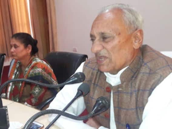 राजौरी में आतंकवादी गतिविधियां रोकने के लिए स्थानीय युवकों को एसपीओ के तौर पर शामिल करें: बीजेपी राजौरी में आतंकवादी गतिविधियां रोकने के लिए स्थानीय युवकों को एसपीओ के तौर पर शामिल करें: बीजेपी