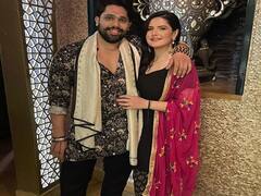 Zareen Khan और उनके बॉयफ्रेंड Shivashish Mishra गोवा में समुद्र किनारे दिए दिखाई, देखें तस्वीरें