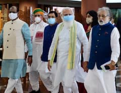 Afghanistan Situation: अफगानिस्तान पर सर्वदलीय बैठक आज, विदेश मंत्रालय विपक्ष को देगा हालात की जानकारी