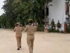 Kanpur Police News: दुष्कर्म के आरोपी इंस्पेक्टर को VIP ट्रीटमेंट देना पुलिस वालों को पड़ा भारी, दो कर्मियों को मिली परेड दलेल की सजा