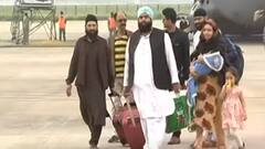 Hindon Airport पहुंचा Air Force का ग्लोबमास्टर | Afghanistan-Taliban Crisis | ABP Ganga