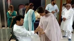 अर्जुन खोतकर आणि प्रीतम मुंडे यांचं रक्षाबंधन! खा. प्रीतम मुंडेंनी खोतकरांना बांधली राखी!