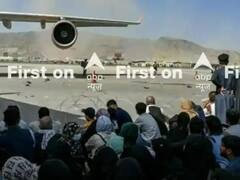 Kabul airport attack: কাবুল বিমানবন্দরের বাইরে আত্মঘাতী বিস্ফোরণ, বাড়ছে মৃত্যু