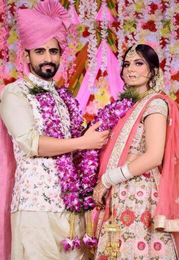 Splitsvilla & Kundali Bhagya fame TV actress Isha Anand Sharma, who got married to her pilot boyfriend Vasdev Singh Jasrotia in May 2 this year is pregnant and is currently in her second trimester [pic credit: Instagram/Isha Anand Sharma]