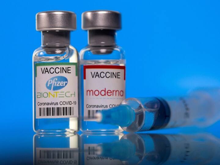 Covid Vaccine: people who have taken both doses of Coronavirus vaccine cuts risk of long Covid: Lancet study Covid Vaccine: वैक्सीन की दोनों डोज लगवा चुके लोगों को लॉन्ग कोविड की संभावना 50 फीसदी कम- लांसेट की स्टडी का दावा